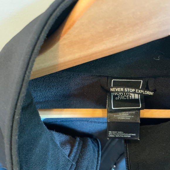 North Face Women’s Apex Bionic Jacket-XL - Picture 2 of 7